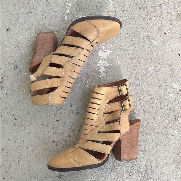 Free people Hayes cut out chunky heeled sandals - Picture 1 of 7